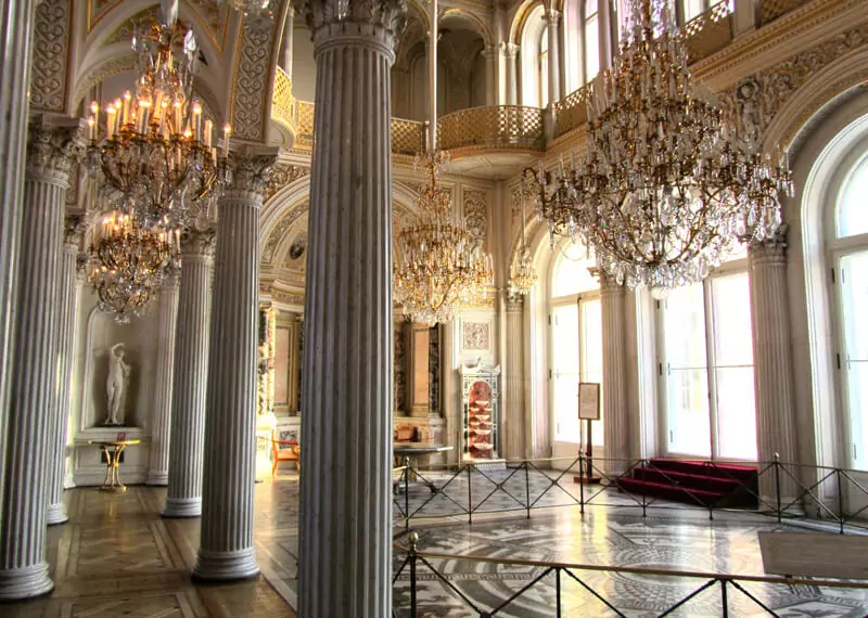Winter in St. Petersburg: Is It Worth Visiting?