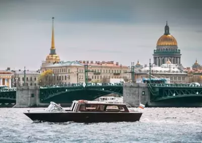 Катер Венисса